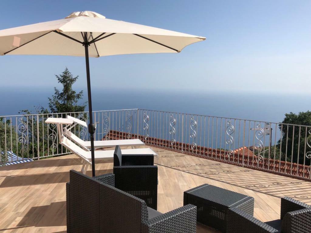 Вилла Panoramic Viewpoint Аджерола Экстерьер фото