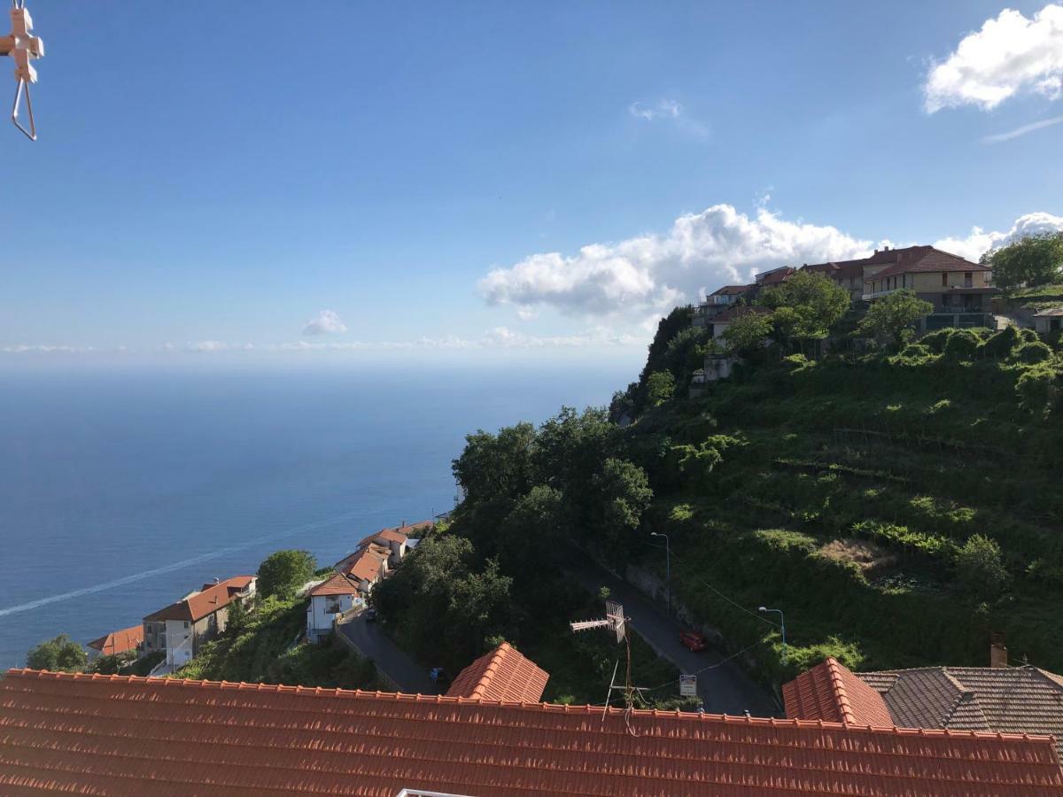 Вилла Panoramic Viewpoint Аджерола Экстерьер фото